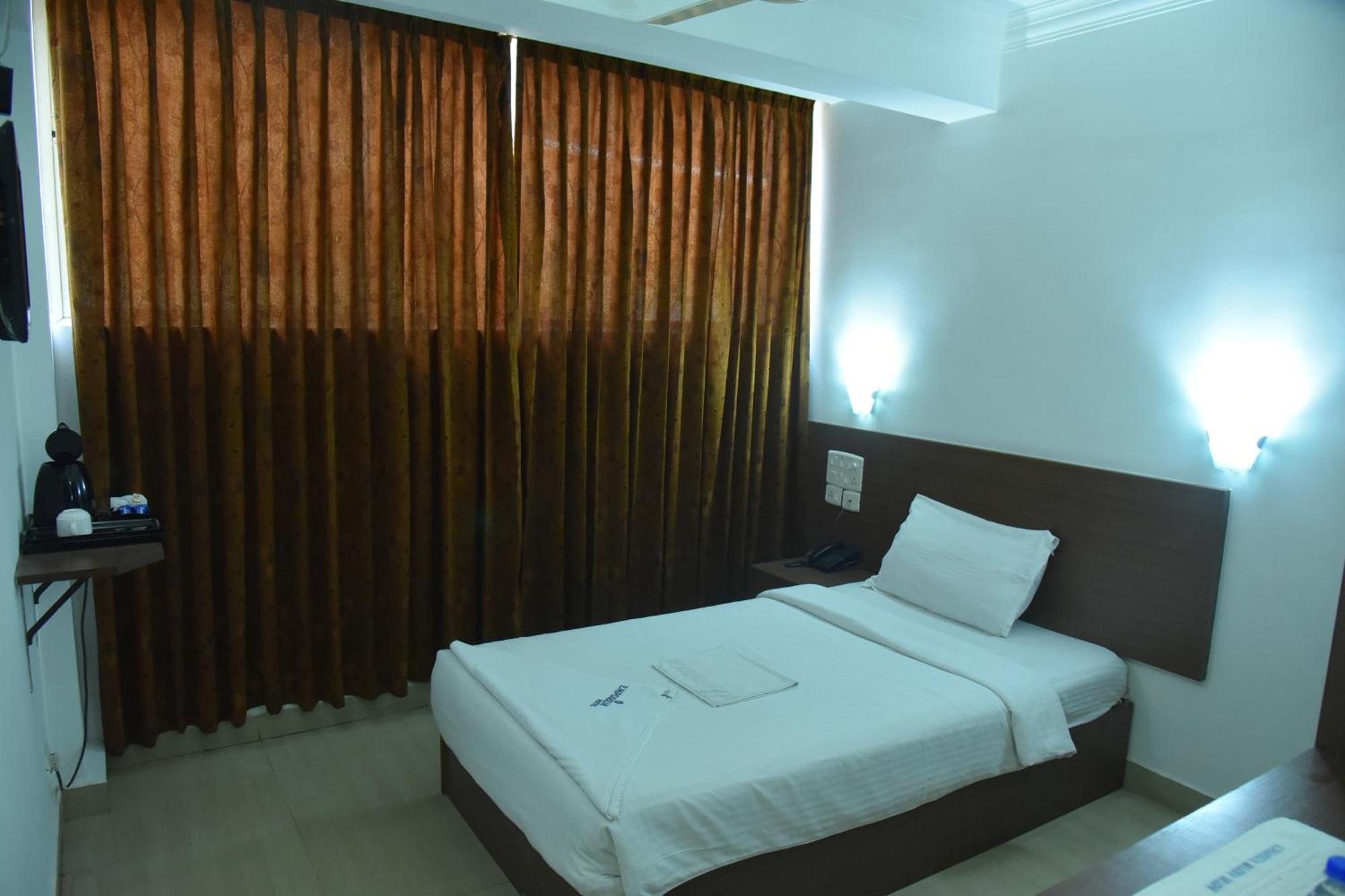 Emporium Hotel Mangalore Dış mekan fotoğraf