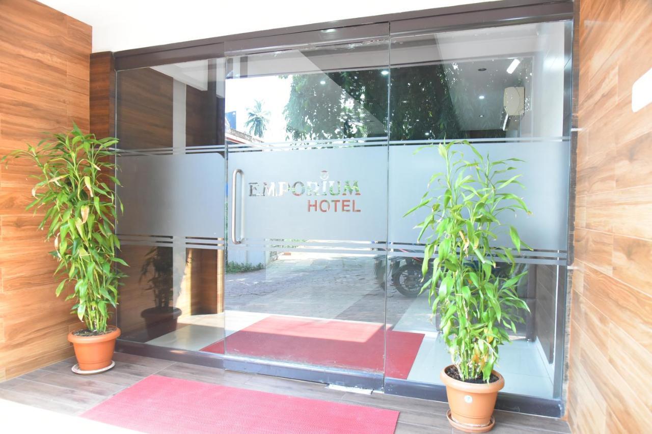 Emporium Hotel Mangalore Dış mekan fotoğraf