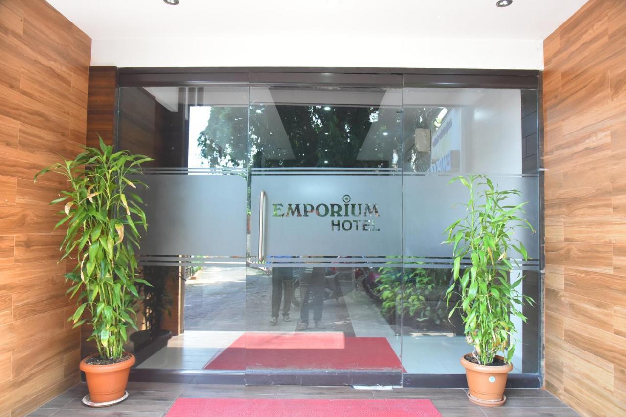 Emporium Hotel Mangalore Dış mekan fotoğraf