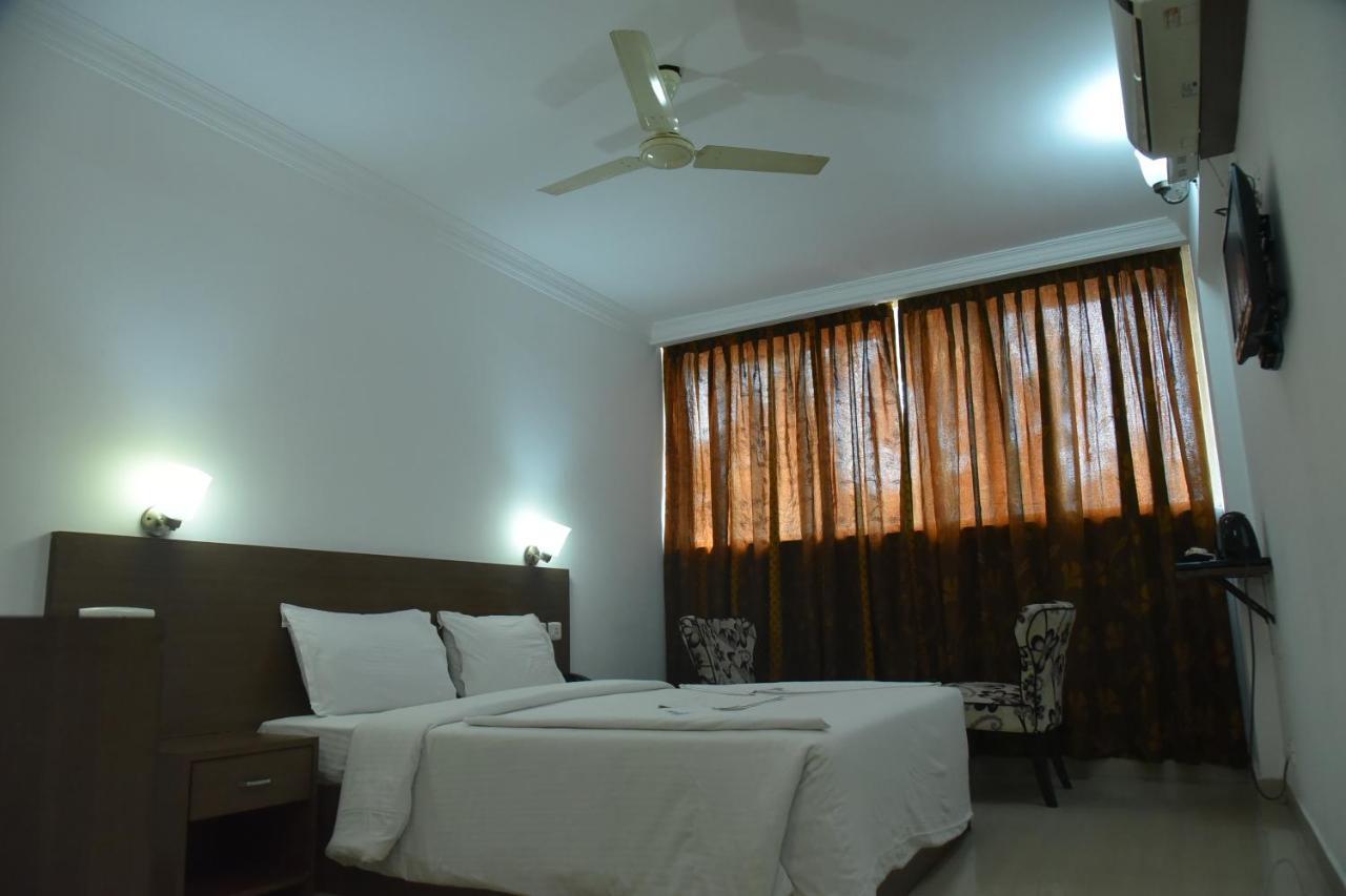 Emporium Hotel Mangalore Dış mekan fotoğraf